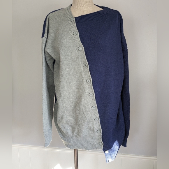 NWT Suzanne Betro Asymmetrical Button Sweater - Picture 1 of 6